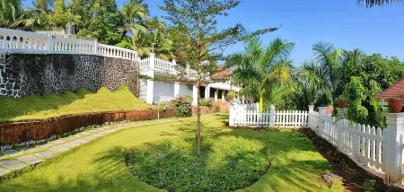 Siddhant Hill Resort Отели в г. Райгад