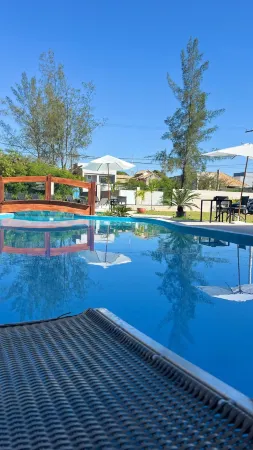 Pousada Maresia Costa Azul Отели рядом с достопримечательностью «Igreja Batista Ebenézer»