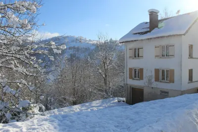 "Racourche 88 "Charming 6-person apartment in La Bresse (Vosges) 꼬흐보 호 주변 호텔