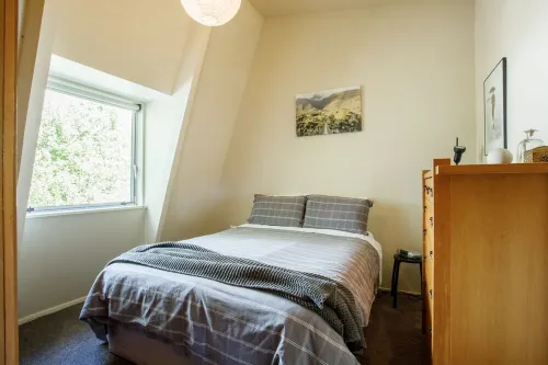 1970's Renovated,self contained 2 bedroom bach