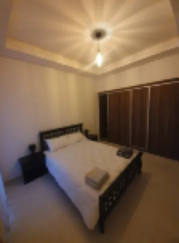 Luxury apartment with sea view, 5 minutes walk from the beach! With air conditioning