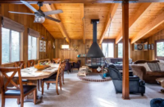 Charming, renovated Carnelian Bay Cabin