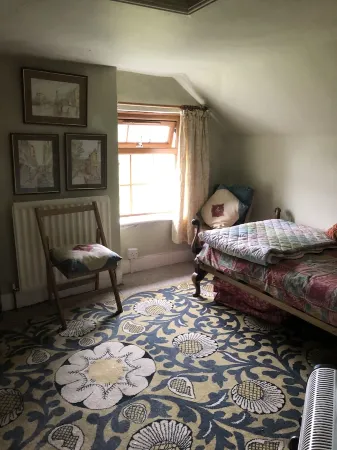 Rose Cottage, dog friendly, Appledore