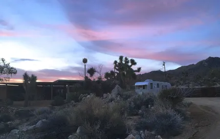 Atomic Ranch Artist retreat Spectacular Views of JT national Park