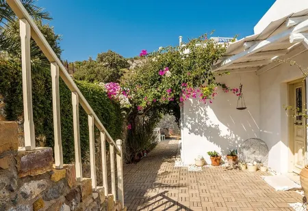Villa Agnantia Leros Island Отели в г. Остров Калимнос