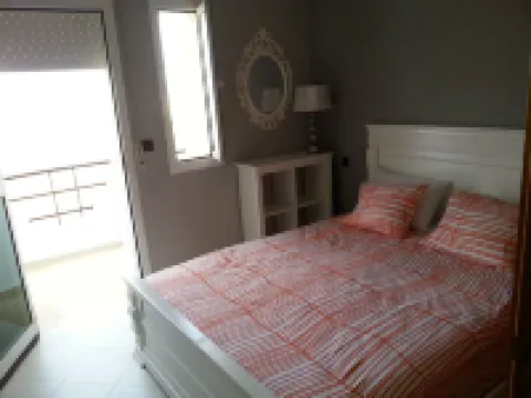 Apartment in Tangier, by the sea with swimming pool and garage. Hoteles cerca de Cuevas de Hércules