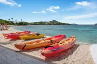 Sapphire Skies... Pools, Beach and restaurants