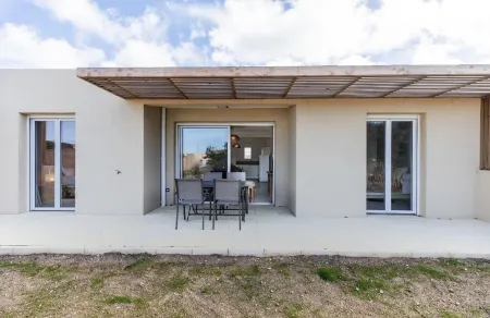 Mini Villa 4 à 6 Personnes, Entièrement Neuve et Décoré Avec Goût Отели рядом с достопримечательностью «Office Municipal de Tourisme de Bonifacio»