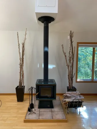 Folding Mountain Chalet - Jasper East