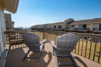 Affordable luxury on the beach!