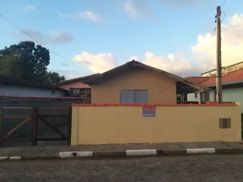 House in Juréia Beach - Iguape - For Vacation - Beach and Fishing 伊瓜佩住宿飯店