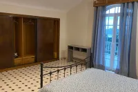 Juniperus Apartment, Balcony, Garden