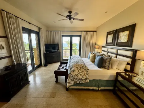 Spacious 4 bedroom 3.5 bath with a great view from building two second level.