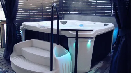 Entire luxury house w/ 3Bdrm, 2Bthrm, hot tub, EV charger, PS5, BBQ & fire pit Отели в г. Су-Сент-Мари