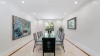BH (Trousdale) Estate 4BD/5BA, Pool, Spa, Tennis/ basketball Court, Gym & More