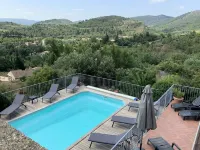 Air- Conditioned  5 Bedroom Villa with Stunning Castle Views - Villas