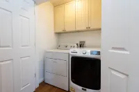 Spacious Charming 4BR 3BA Home with Outdoor Pool & Patio