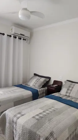 RIVIERA OF SAINT LOURCE. APARTMENT BETWEEN BEACH AND SHOPPING - MODULE 4. Отели рядом с достопримечательностью «Praia Bertioga»