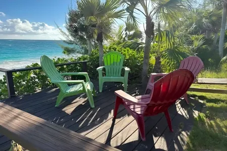 Garden of Light,Charming Oceanfront Villa,Tiki Huts& Generator,10% off 7+ nights