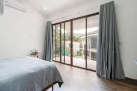Ocotal Beach House - Family Friendly & Only a Block To The Beach!