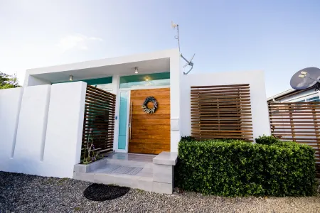 Rose Nest at the beach Puerto Rico