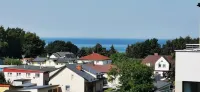 Apartment with sea view, sauna and swimming pool. 5 min from the beach.