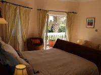 Spectacular Villa. Special Members Prices for 2026. Inc Pool & Hot Tub Heating. Hotels in Budens