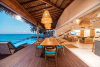Tohora by Tahiti Homes 5-bedroom beachfront villa with swimming pool.