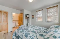 The Cedar - Downtown, walking distance to all the shops and restaurants!