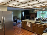 Spacious 5 bedroom house minutes from Red Rocks