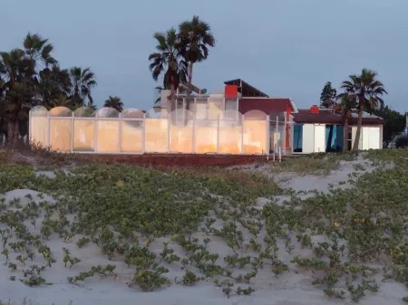 CASA DE LOS ABUELOS, BEACH FRONT PROPERTY