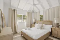 Waterfront villa,10 min from Georgetown,10 ppl のホテル