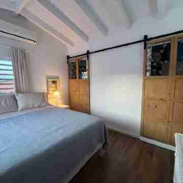 Paradise for two on the Caribbean Sea. Rooms