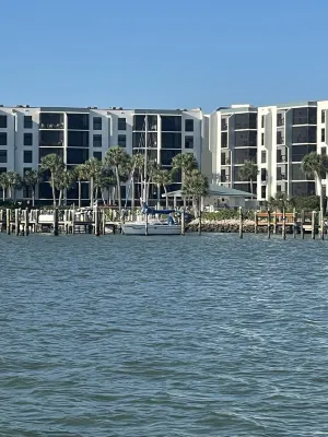 Riverside Paradise! Hotel in zona Endless Summer Adventures