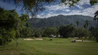 Beautiful 2 BR condo, pool, tenis court on Palma Real golf course