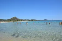 houses / villas - 5 rooms - 6/10 persons Hotels in Costa Rei