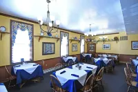 The Country Inn of Berkeley Springs Hotels in Berkeley Springs