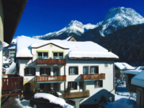 ホテル コンラッド シュクオルのホテル