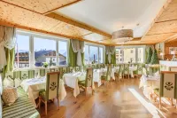 Vier Jahreszeiten Wellnessresort Achensee - parking