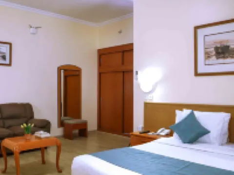 澳斯菲酒店 鄰近雨房的酒店