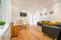 The Botanical Flat 1