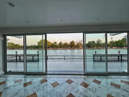 Gauri Gangaa Отели рядом с достопримечательностью «Piran Kaliyar Sharif»