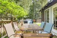 Peaceful Long Lake Cabin w/ Dock & Fire Pit! - Wifi