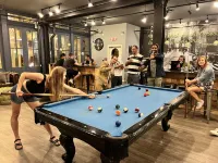 Apple Hostels of Philadelphia Hotels near Adventure Aquarium