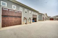 Home Near Road America & Elkhart Lake - Holiday Apartments