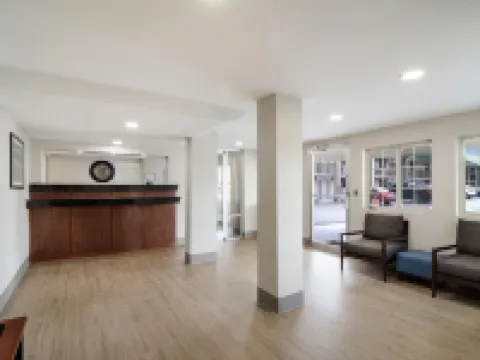 The Townhouse Inn Hotels in High Point