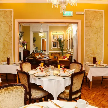 Kilronan House