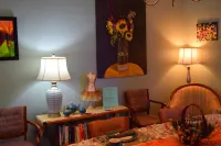 The Muse Gallery Guesthouse - sarapan