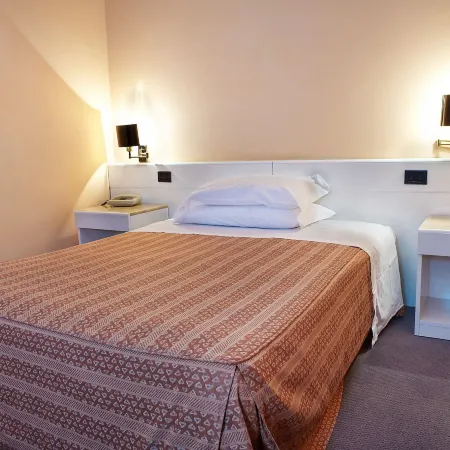 Hotel Giovanni Отели рядом с достопримечательностью «Станция Padova»