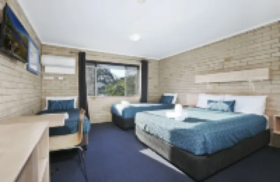 Wunpalm Motel & Cabins - Late Check-in Available